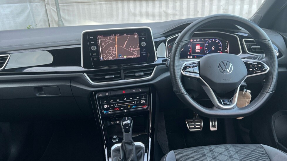 Used Volkswagen T-Roc 2023 for sale - 76501589: Photo 11