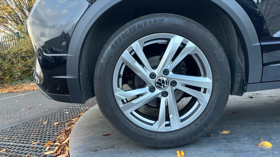 Used Volkswagen T-Roc 2023 for sale - 76501589: Photo 18