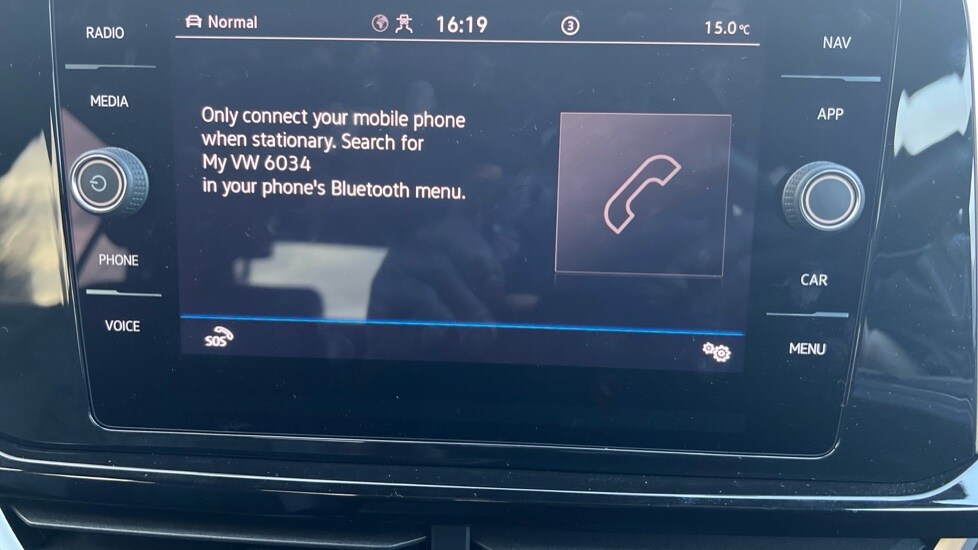 Used Volkswagen T-Roc 2023 for sale - 76501589: Photo 24