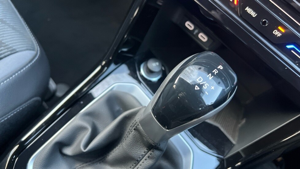 Used Volkswagen T-Roc 2023 for sale - 76501589: Photo 36