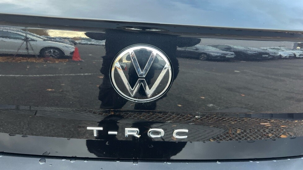 Used Volkswagen T-Roc 2023 for sale - 76501589: Photo 43