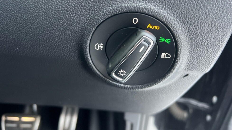 Used Volkswagen T-Roc 2023 for sale - 76501589: Photo 52