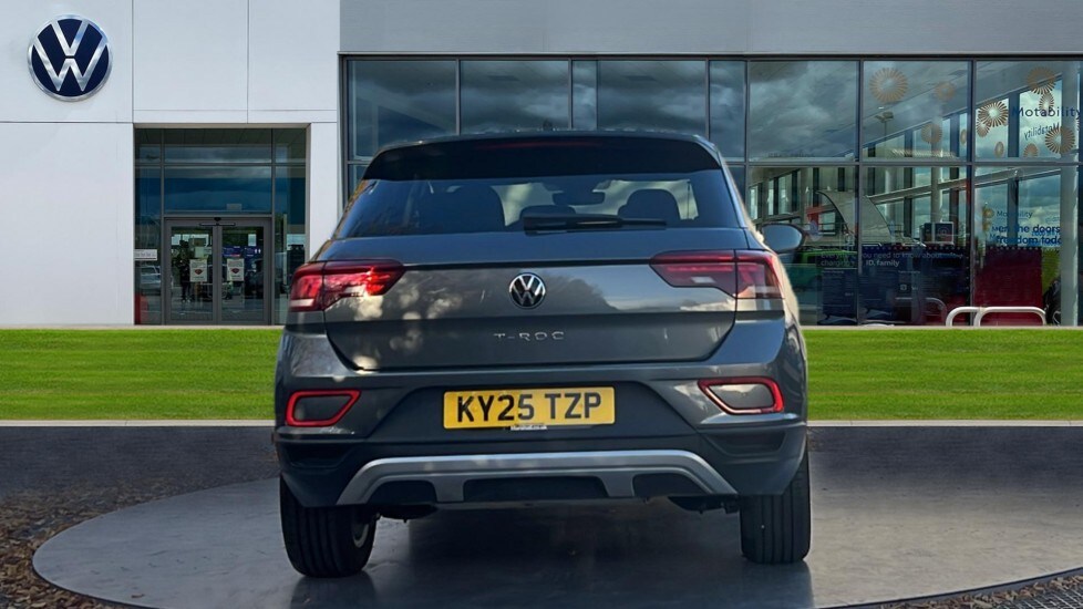 Used Volkswagen T-Roc 2025 for sale - 76176378: Photo 10