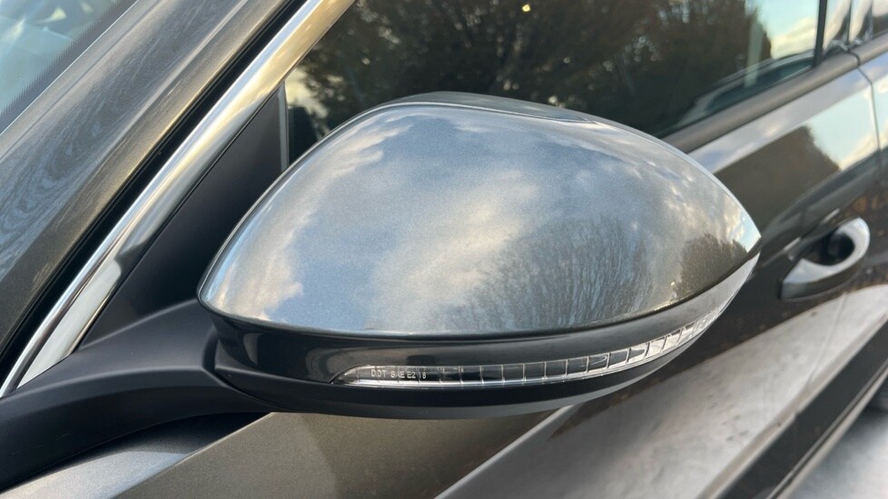 Used Volkswagen T-Roc 2025 for sale - 76176378: Photo 44