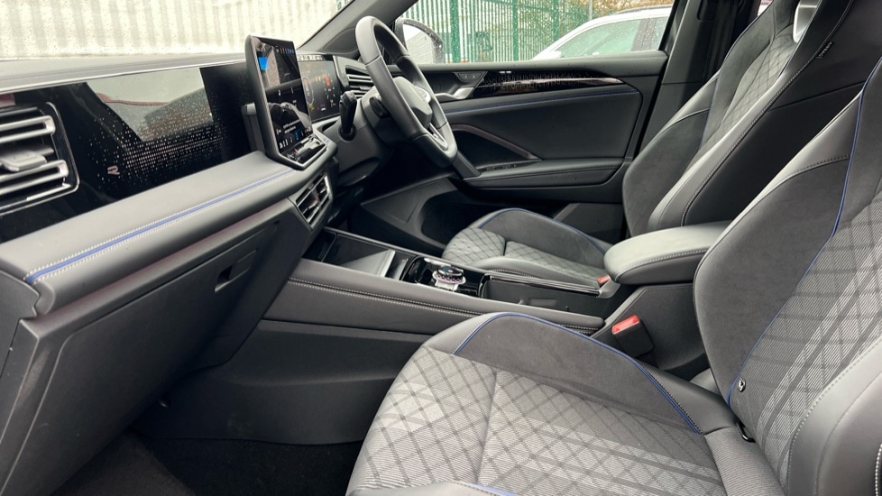 Used Volkswagen Tiguan 2025 for sale - 76874457: Photo 28