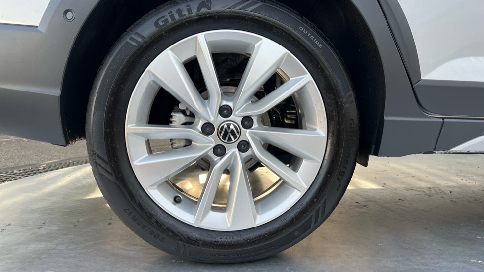 Used Volkswagen Taigo 2025 for sale - 76870332: Photo 18