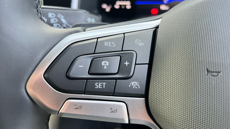 Used Volkswagen Taigo 2025 for sale - 76870332: Photo 30