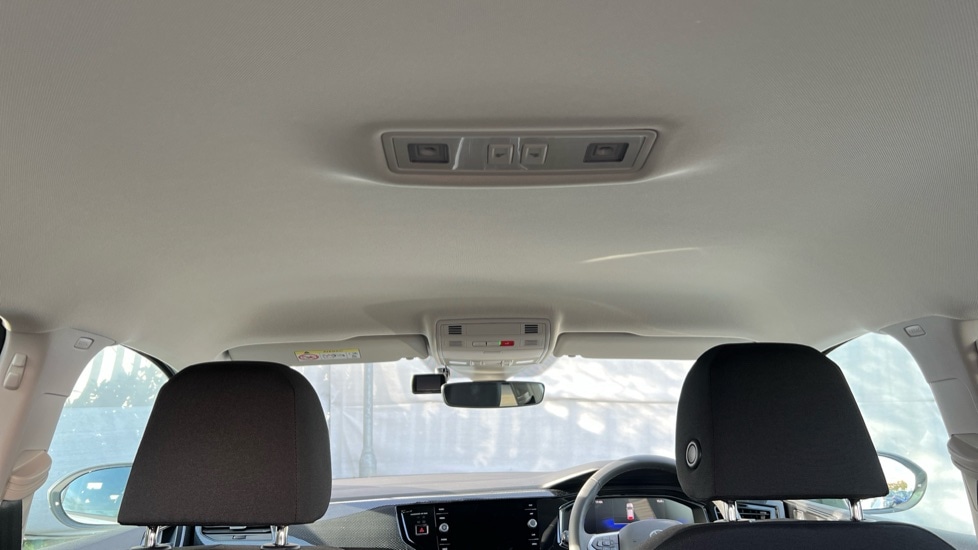 Used Volkswagen Taigo 2025 for sale - 76870332: Photo 38