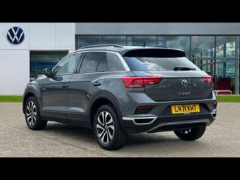 Used Volkswagen T-Roc 2021 for sale - 74984385: Photo
