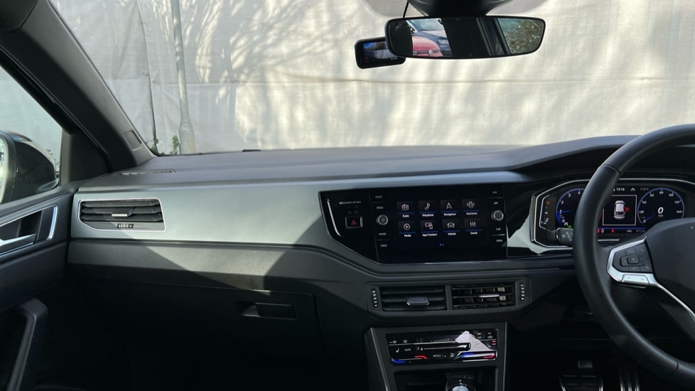 Used Volkswagen Taigo 2025 for sale - 76870410: Photo 12