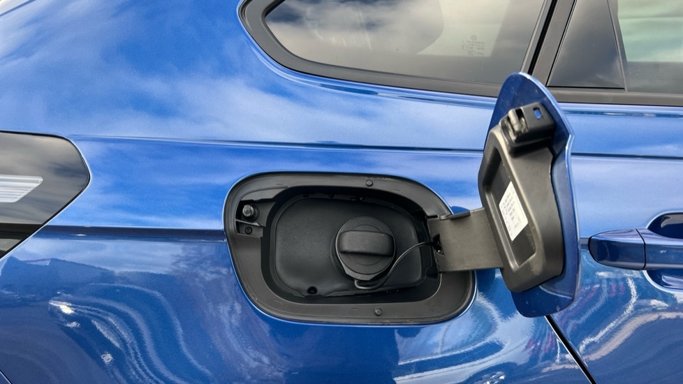 Used Volkswagen Taigo 2025 for sale - 76870410: Photo 29