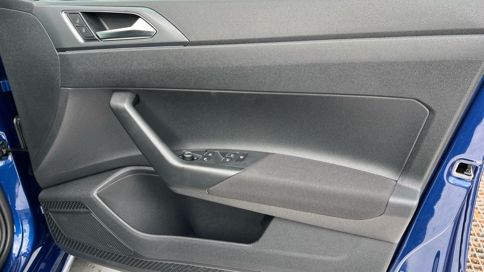 Used Volkswagen Taigo 2025 for sale - 76870410: Photo 37