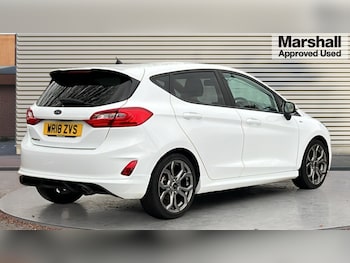 Used Ford Fiesta 2018 for sale - 76410625: Photo