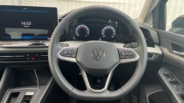 Used Volkswagen Golf 2025 for sale - 76176255: Photo 27
