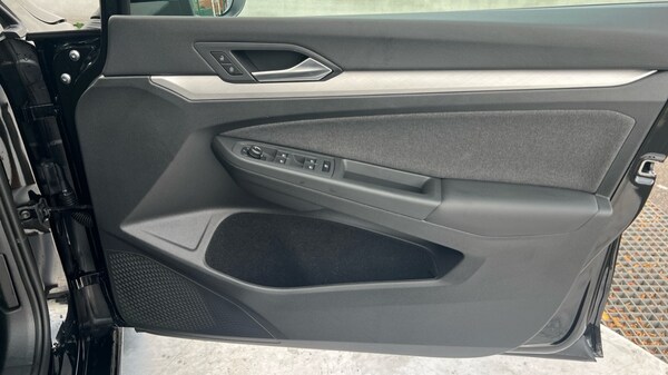 Used Volkswagen Golf 2025 for sale - 76176255: Photo 37