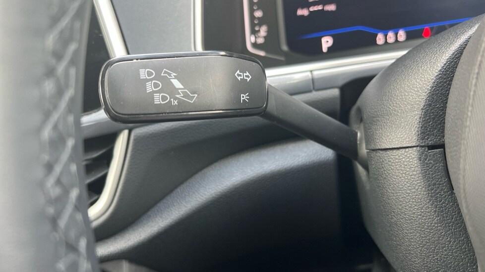 Vehicle 33