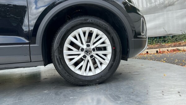 Used Volkswagen T-Roc 2024 for sale - 76154883: Photo 20