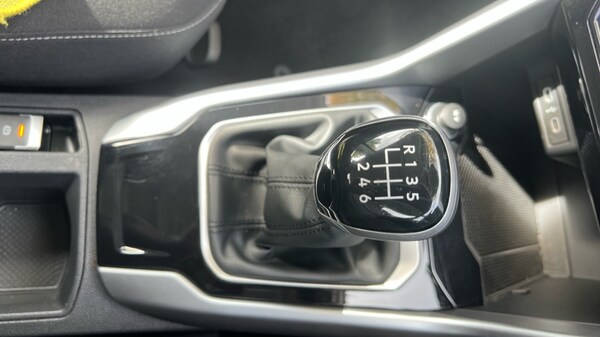 Used Volkswagen T-Roc 2024 for sale - 76154883: Photo 35