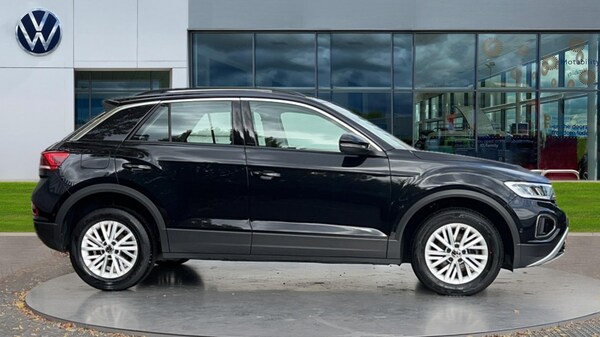 Used Volkswagen T-Roc 2024 for sale - 76154883: Photo 4