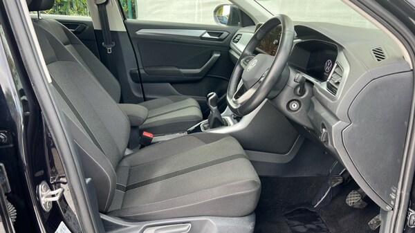 Used Volkswagen T-Roc 2024 for sale - 76154883: Photo 5