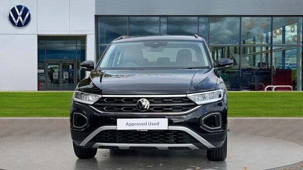 Used Volkswagen T-Roc 2024 for sale - 76154883: Photo 9