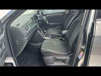 Used Volkswagen T-Roc 2024 for sale - 75121358: Photo