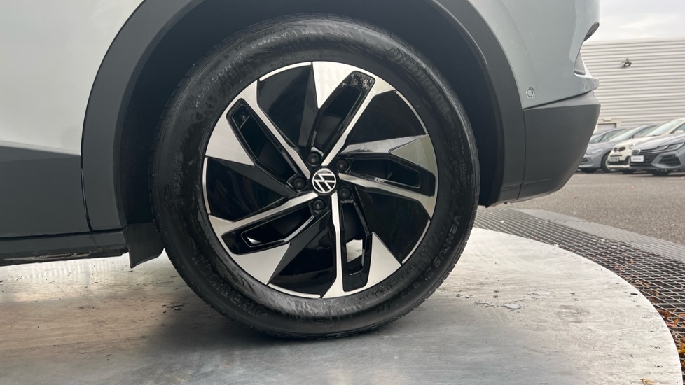 Used Volkswagen ID4 2025 for sale - 76190905: Photo 19