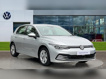 Volkswagen - Golf