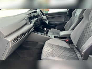 Used Volkswagen Golf 2022 for sale - 76447233: Photo