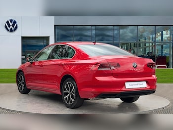 Used Volkswagen Passat 2022 for sale - 75541142: Photo