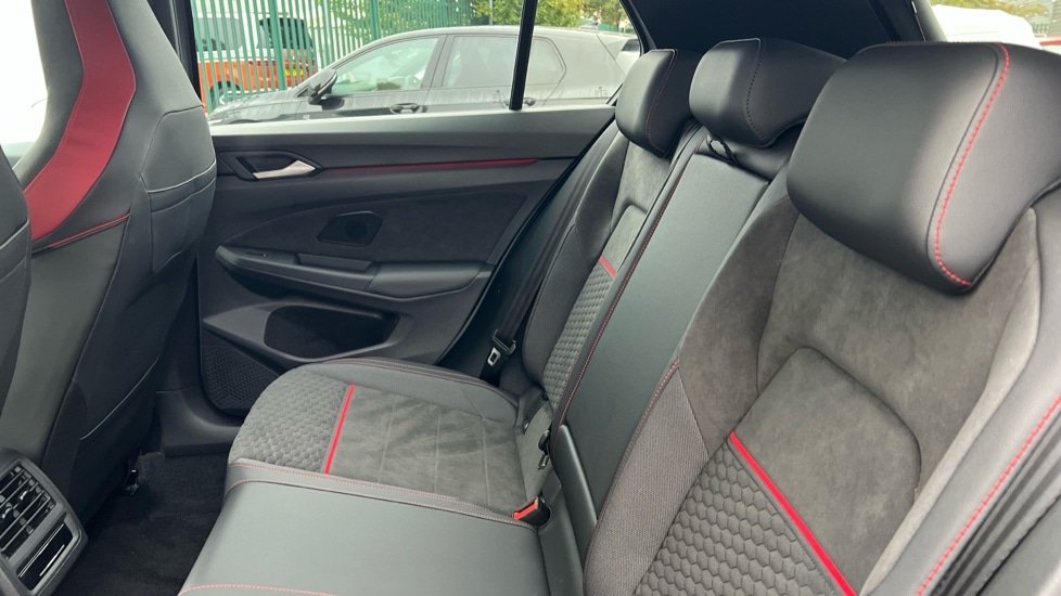 Used Volkswagen Golf 2025 for sale - 76328368: Photo 14