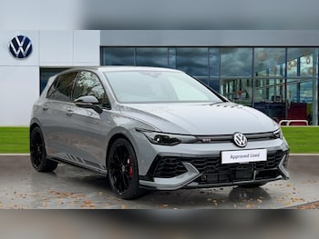 2025 - Hatch GTI Clubsport 2.0 TSI 300ps 7-Speed DSG 5 Door