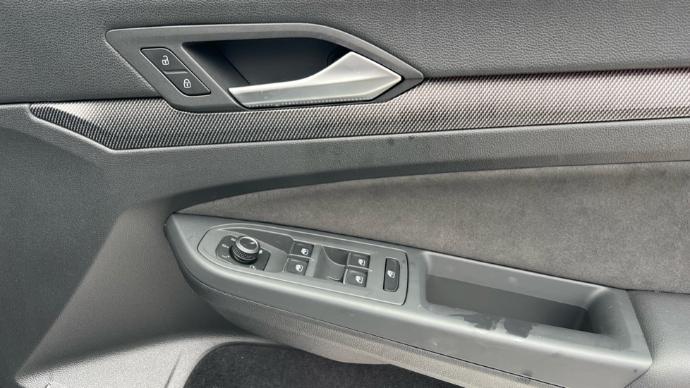 Used Volkswagen Golf 2025 for sale - 76328368: Photo 37
