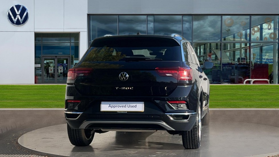 Used Volkswagen T-Roc 2021 for sale - 76172329: Photo 10
