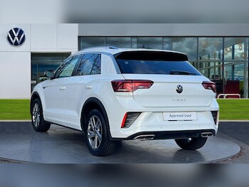 Used Volkswagen T-Roc 2022 for sale - 76872544: Photo