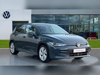Volkswagen - Golf