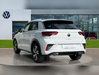 Used Volkswagen T-Roc 2023 for sale - 75605883: Photo