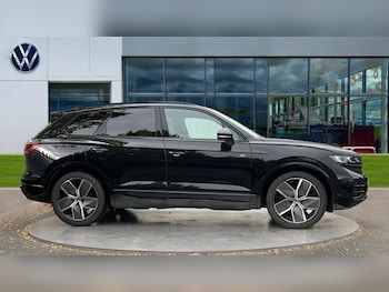 Used Volkswagen Touareg 2025 for sale - 76044436: Photo 4