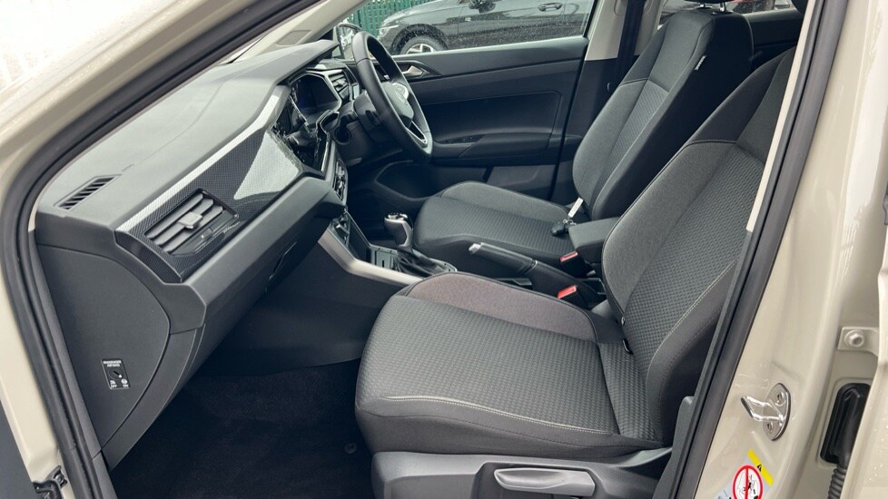 Used Volkswagen Polo 2025 for sale - 76404815: Photo 2