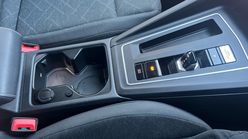 Used Volkswagen Golf 2023 for sale - 77075582: Photo 33