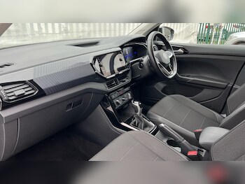 Used Volkswagen T-Cross 2023 for sale - 77018386: Photo