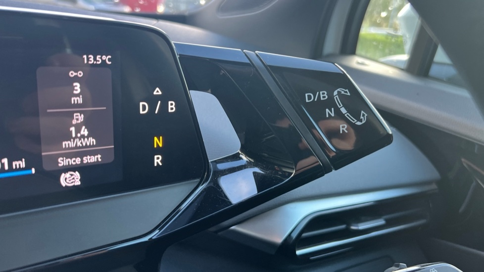 Used Volkswagen ID.4 2023 for sale - 76722140: Photo 36