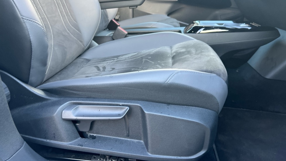 Used Volkswagen ID.4 2023 for sale - 76722140: Photo 39