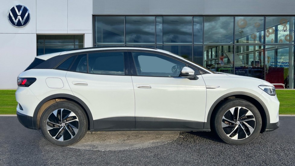 Used Volkswagen ID.4 2023 for sale - 76722140: Photo 4