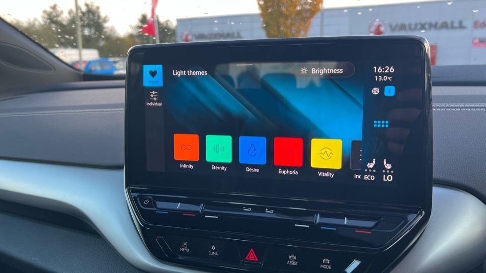 Used Volkswagen ID.4 2023 for sale - 76722140: Photo 42