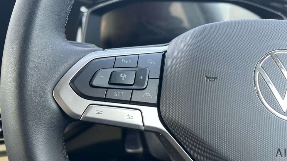 Used Volkswagen Polo 2025 for sale - 77042905: Photo 30