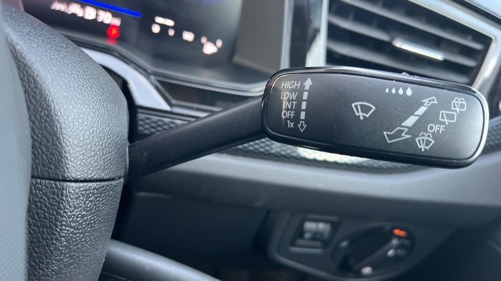 Used Volkswagen Polo 2025 for sale - 77042905: Photo 32