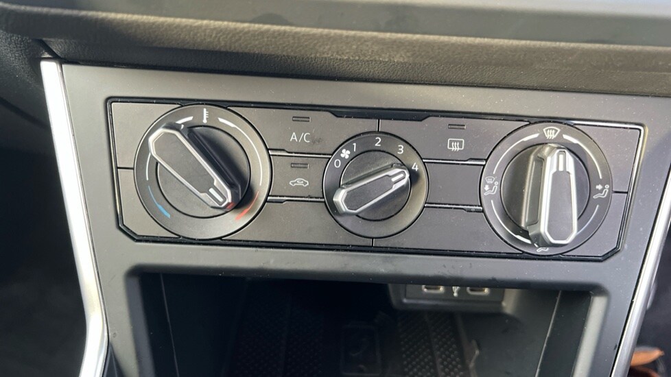 Used Volkswagen Polo 2025 for sale - 77042905: Photo 50