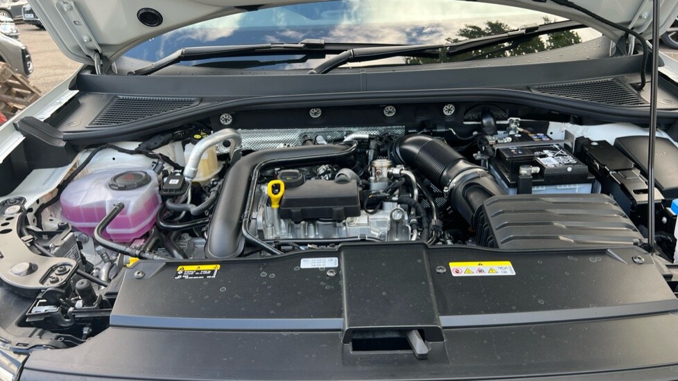 Used Volkswagen T-Roc 2025 for sale - 76870339: Photo 16