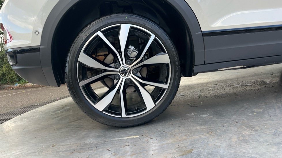 Used Volkswagen T-Roc 2025 for sale - 76870339: Photo 18